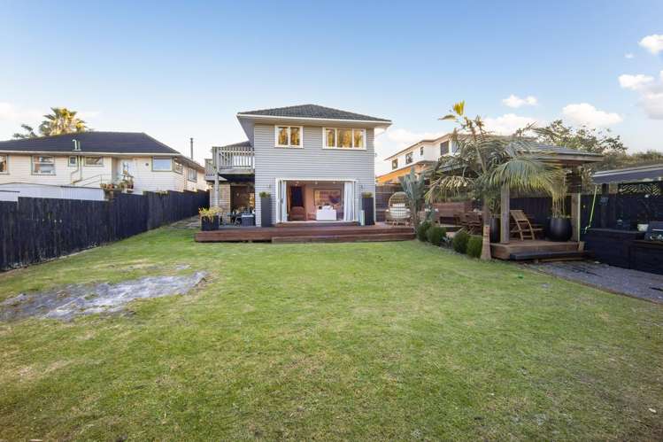 4 Covic Avenue Blockhouse Bay_23