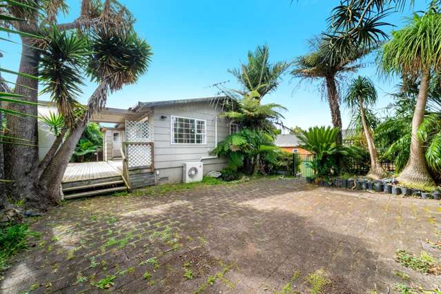 Big Potential, Big 4-Bed in Prime Pahurehure