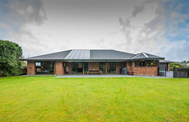 3 Azalea Close Templeton_17