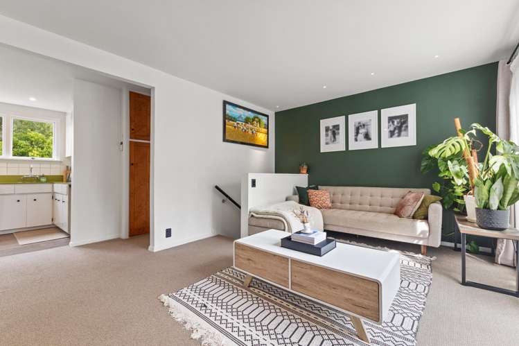 9a Esher Place Saint Martins_7