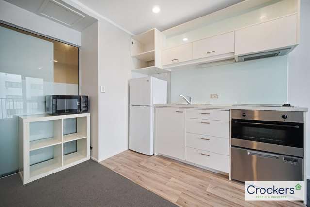 913/53 Cook Street 10015_2