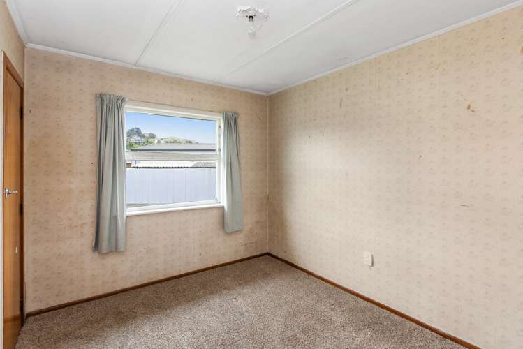 23 Otatara Road Taradale_12