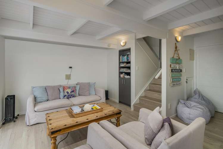 5 Florence Place Hahei_8