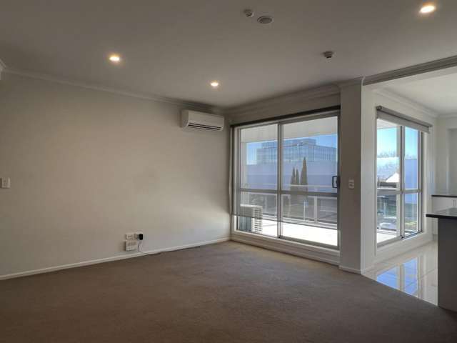 8/521 Anglesea Street 10463_3