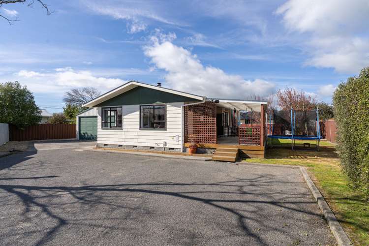 13 Alton Grove Masterton_14