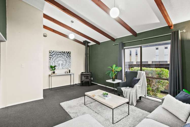 25 Montana Place Merrilands_2