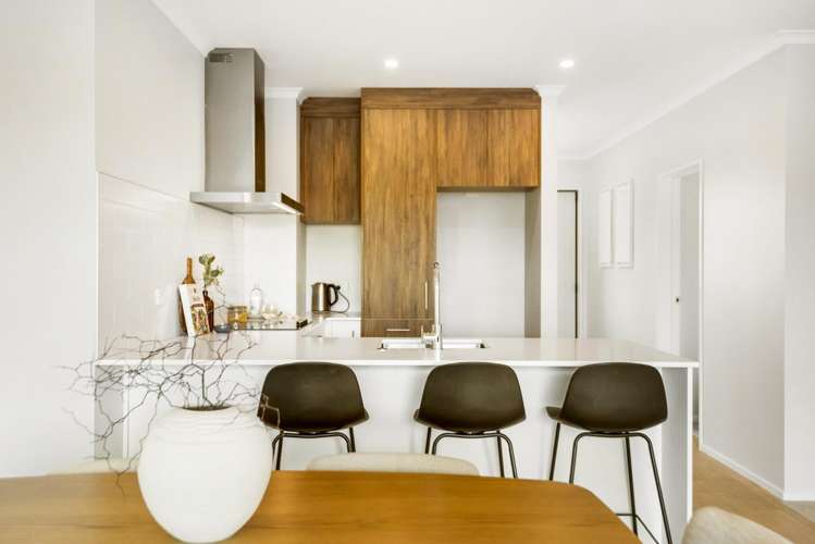 1/2 Parapara Place Albany_10