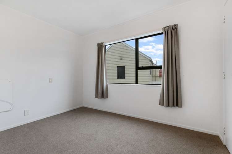 3/5 Barrack Road Mount Wellington_12