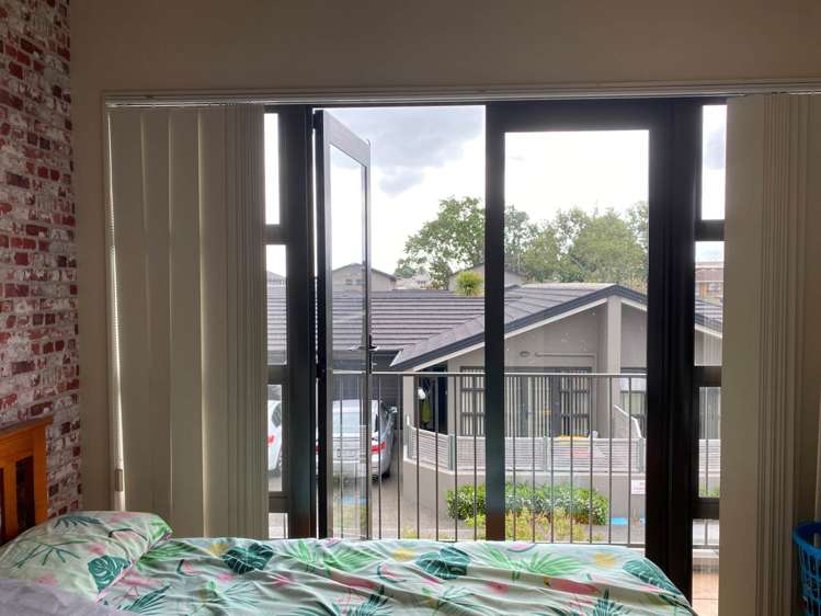 28/8 Landscape Road Papatoetoe_4