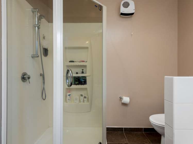 16 Page Street Redwoodtown_14