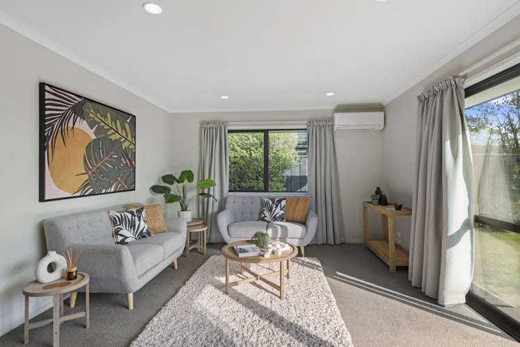 49 Farnborough Way Rolleston_3