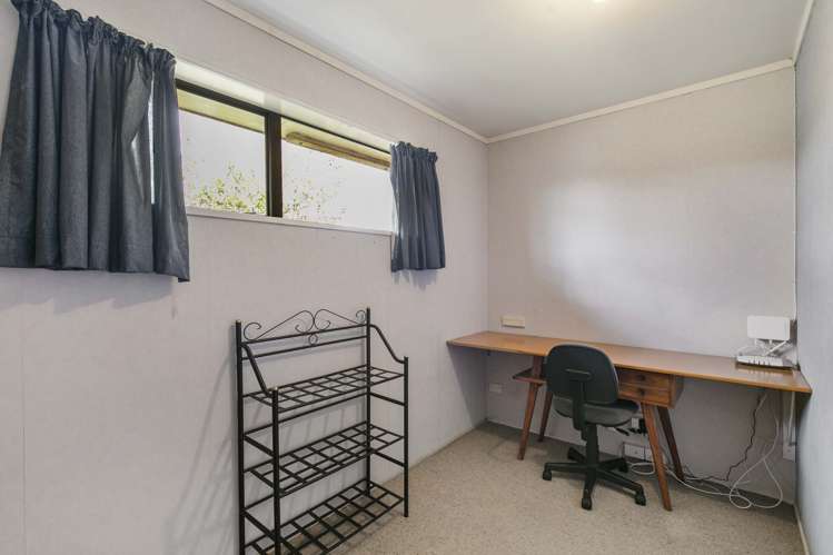 121 Te Atatu Road Te Atatu South_13