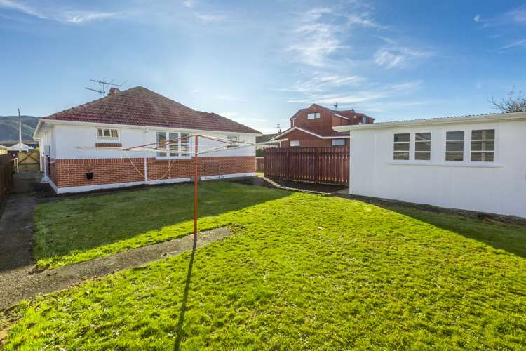 16 Joseph Grove Elderslea_19