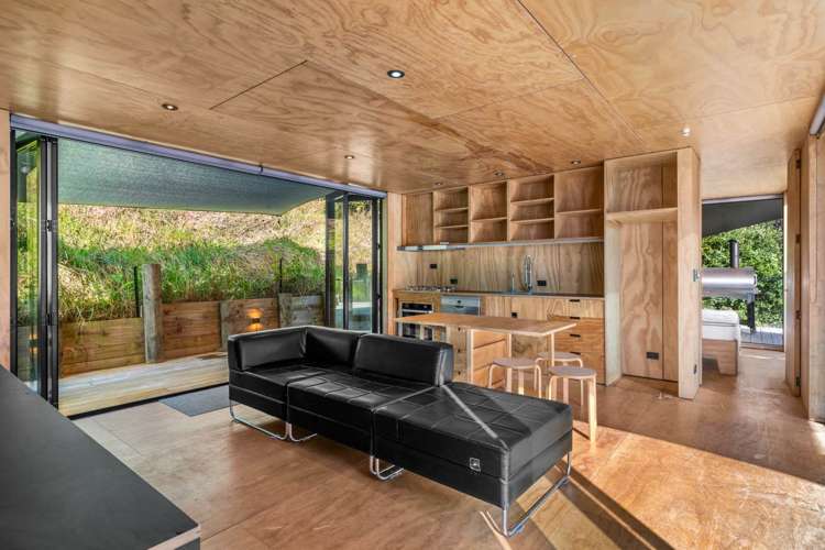 16 Taranga Road Langs Beach_3