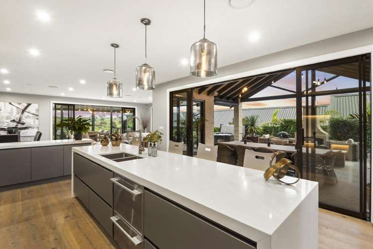 67 Grayson Road Wainui_9