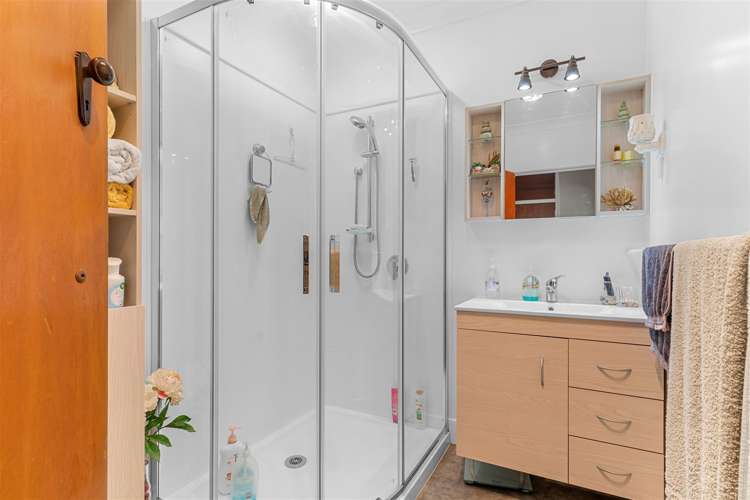 16 View Street Maungaturoto_12