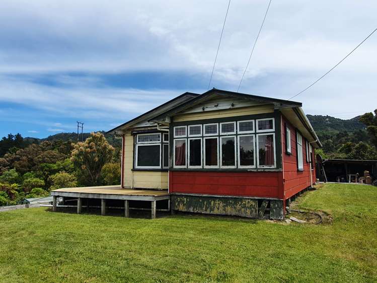 751 State Highway 6 Runanga_11