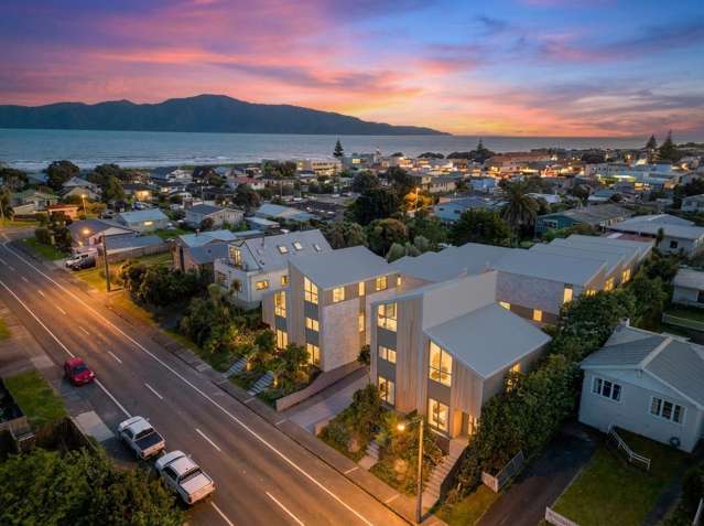 Coastal Living at Moana Views