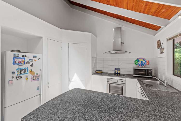 3/72 Lake Road Northcote_6