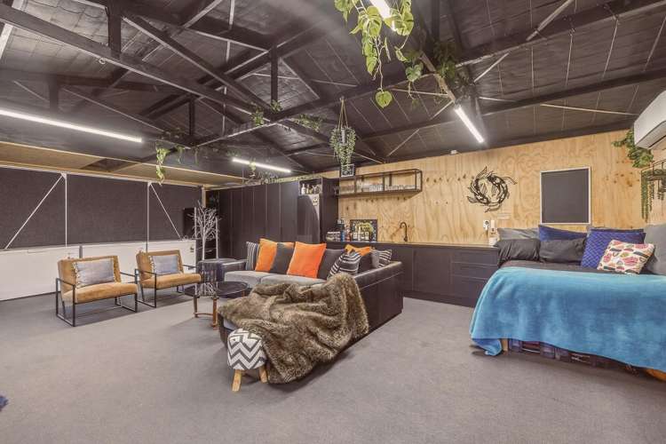 87 Beachville Road Redcliffs_17