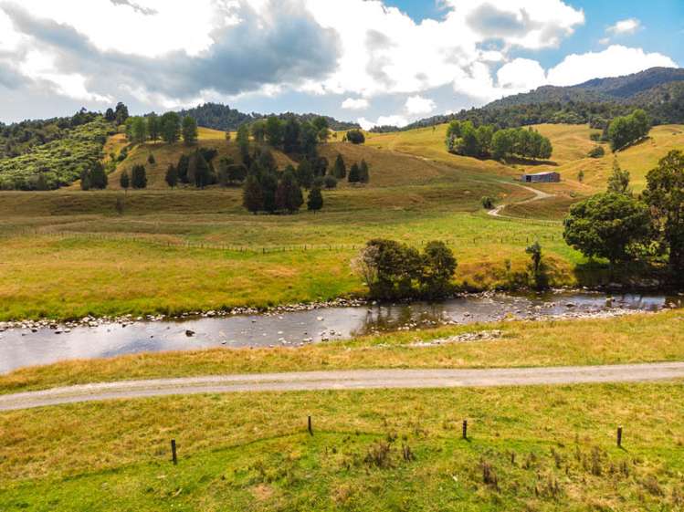 249 Franklin Road Waihi_19