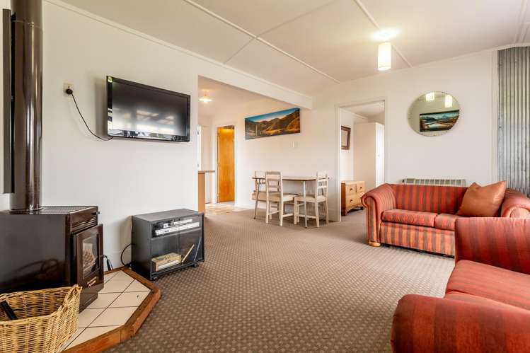 28 Glenbrook Crescent Twizel_4