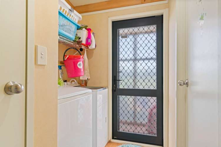 134 Flyger Road Ruakaka_14