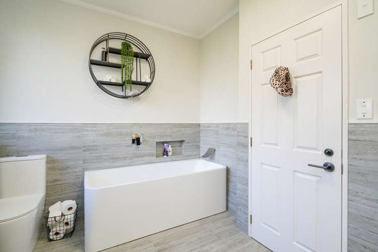 73 Moana Street Rosedale_14