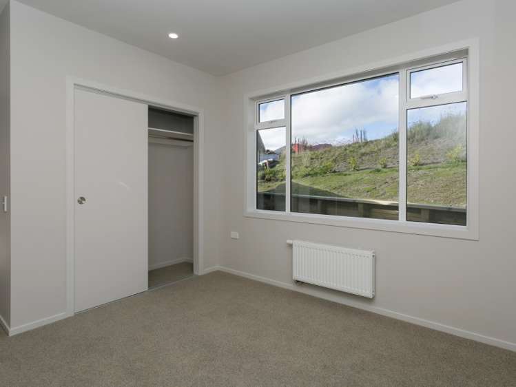 26 Coprosma Crescent Waipahihi_12