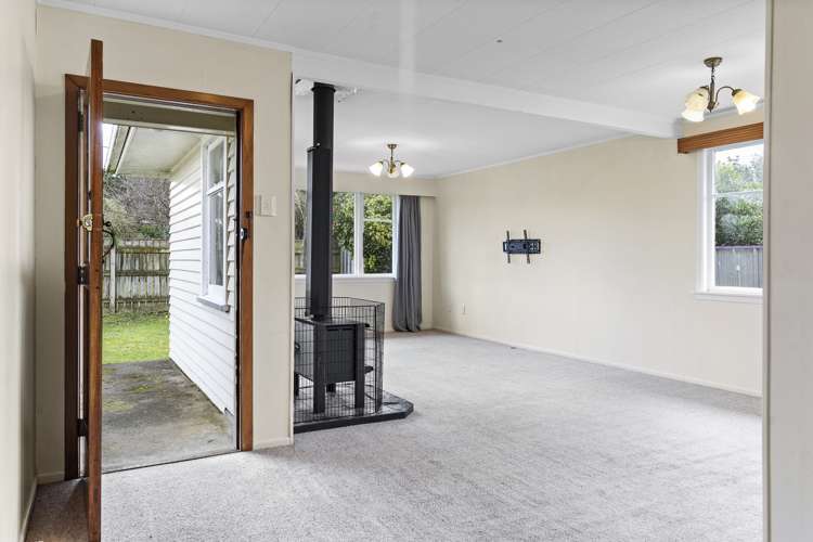 6 Tait Crescent Featherston_6