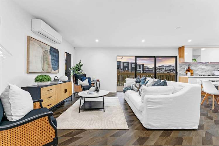 9A Lawson Creek Street Massey_5