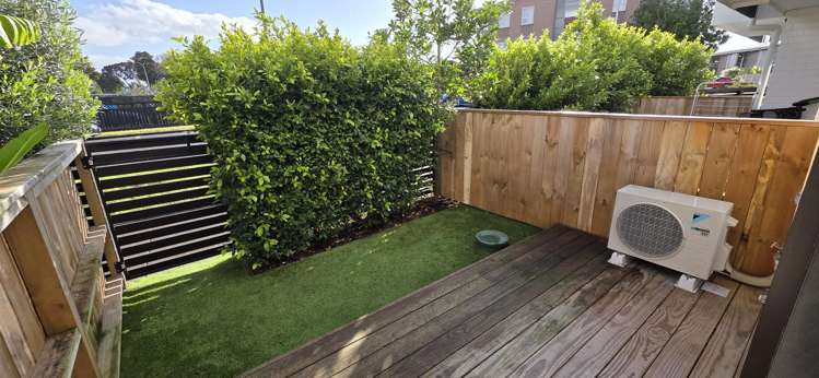 2/2 Riversdale Road Avondale_3