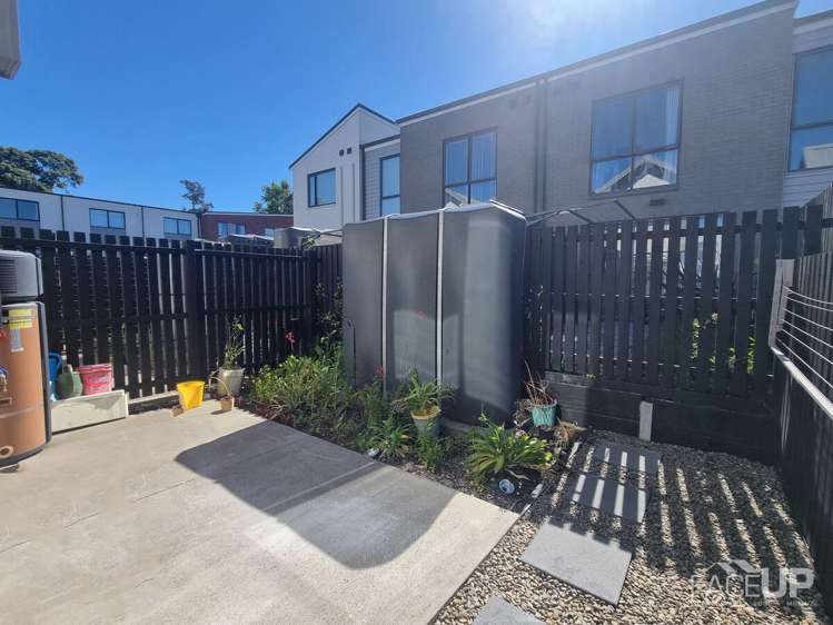 1 Ko Tohu Place Hobsonville_10