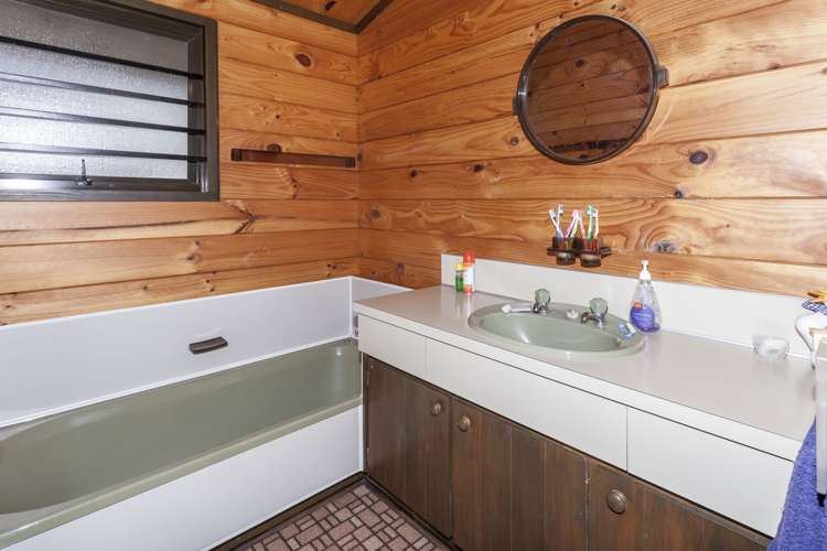 117 Weka Street Whangamata_11