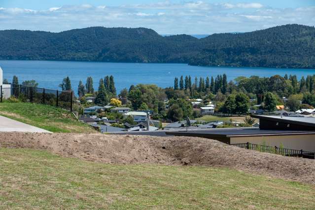 Build your Kinloch Holiday Spot
