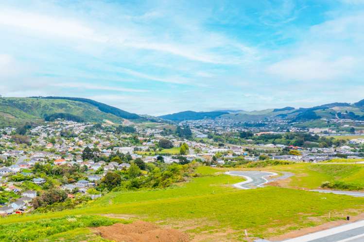 203 John Burke Drive Aotea_12