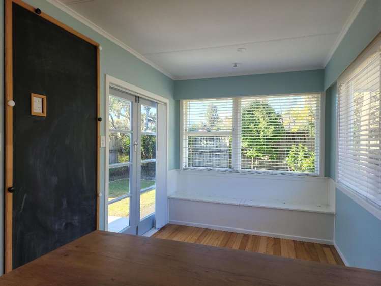 28 Old South Road Okato_5