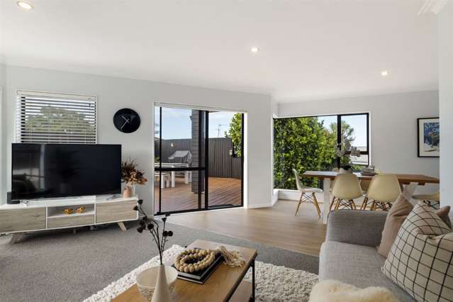 2/10 Knights Road Rothesay Bay_4