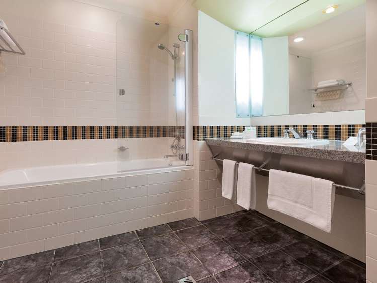 707/35 Hobson Street Auckland Central_6