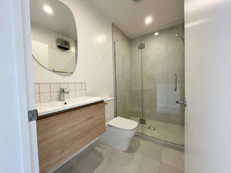 2/176 England Street 1477_9