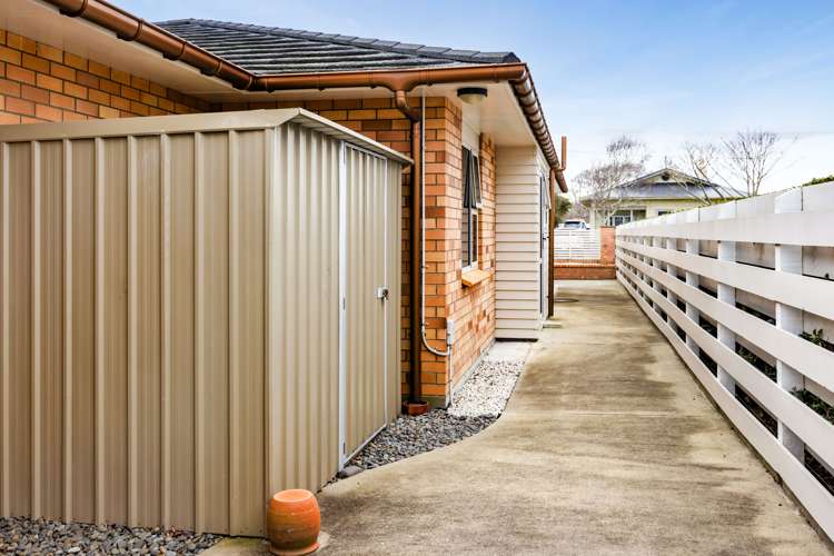 11 Grey Street Hawera_21