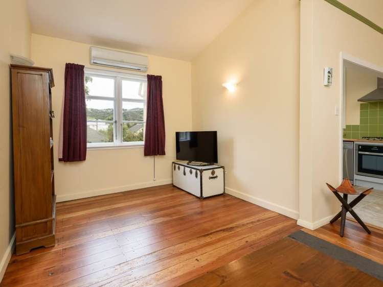 26 Hiropi Street Newtown_5