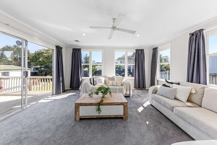 17 Melba Street Beach Haven_15