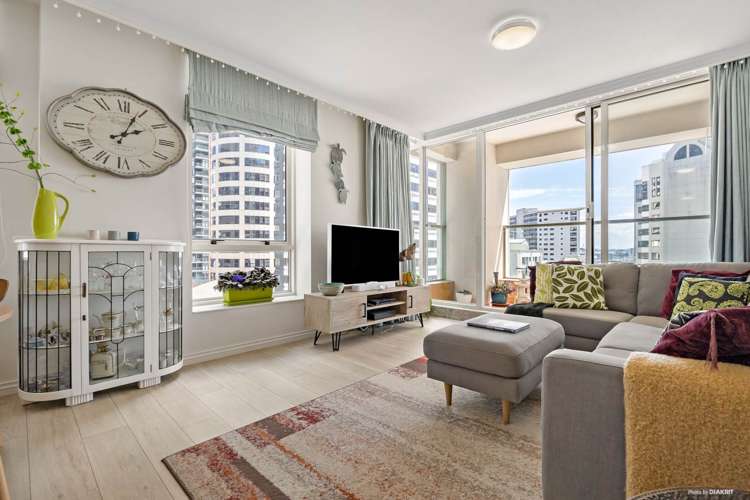 801/8 Albert Street_0