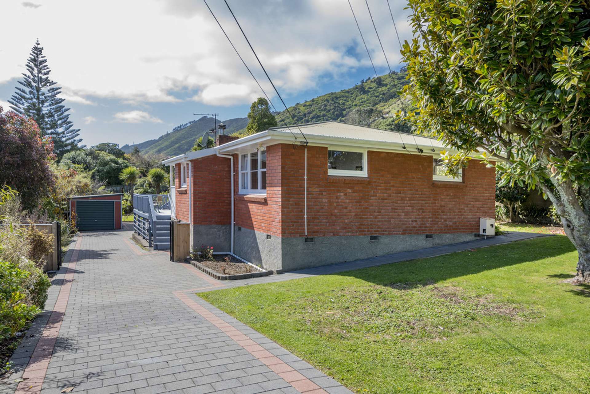 5 Kaka Street Waikanae_0