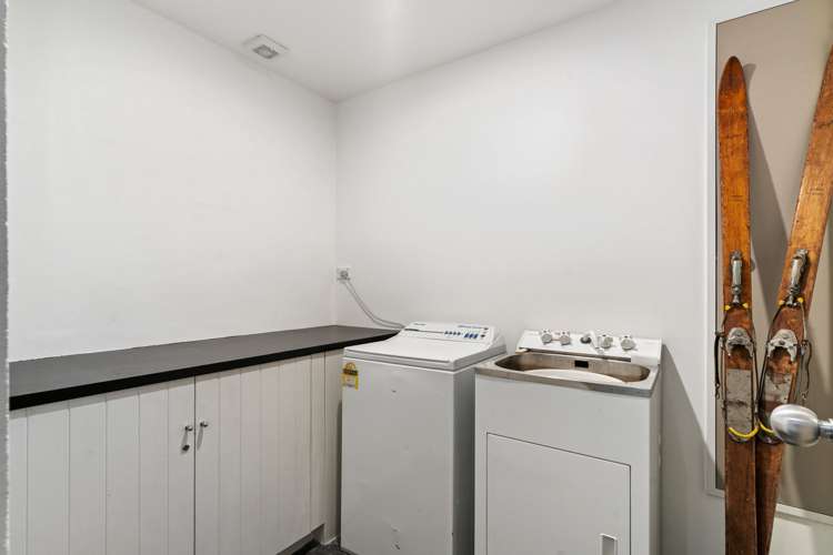 17 Morrows Mead Wanaka_16