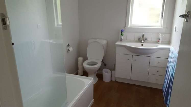 11 Lewis Road Lynmore_1