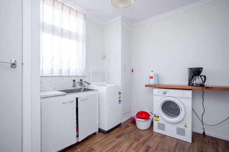 2A King Street Dannevirke_11