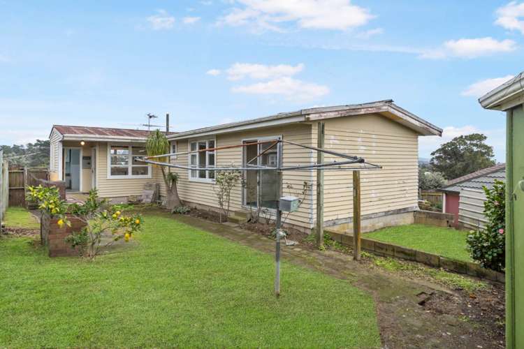 25 James Tyler Crescent Lynfield_13