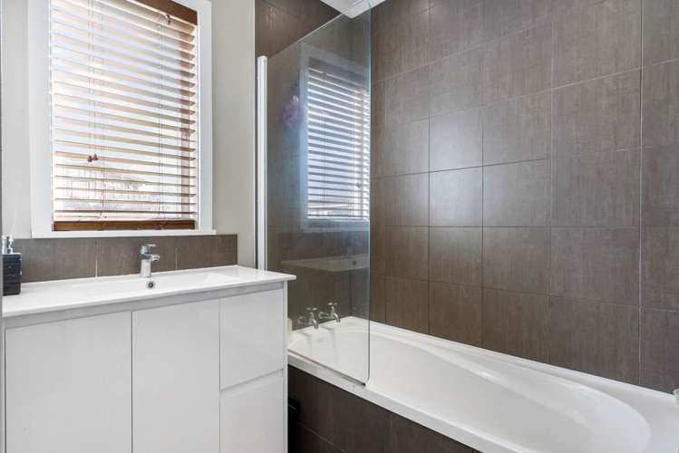 1/27 Kelvin Road Papakura_12